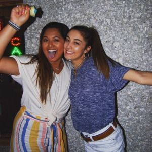 Meet your Posher, Abby